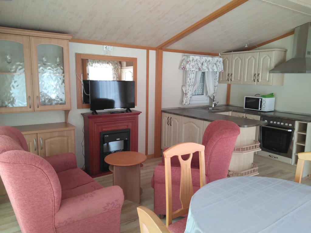 Camping Fuentes Blancas Burgos Luaran gambar