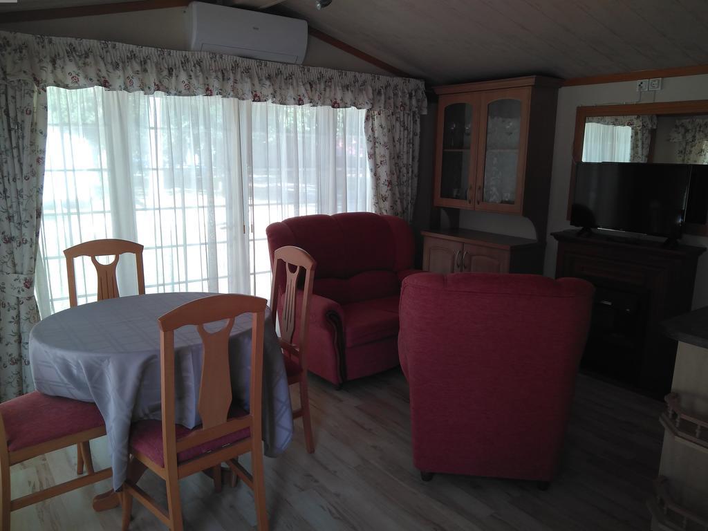 Camping Fuentes Blancas Burgos Luaran gambar